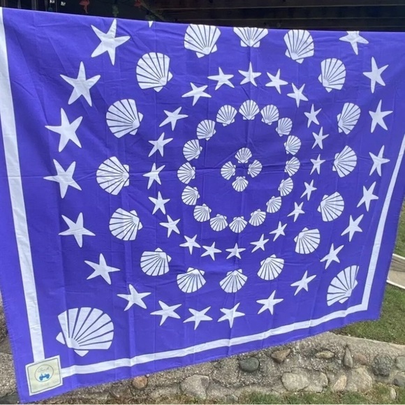 New Beach Road the Blanket Sheet Seashells Starfish Purple White 6’x6’ - Picture 2 of 7
